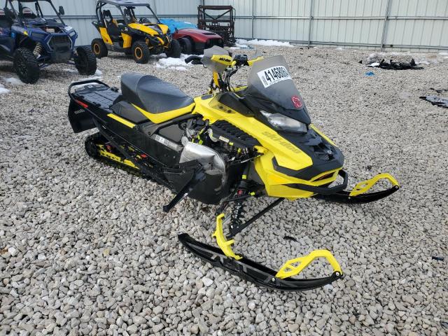 2022 SKI DOO SNOWMOBILE 2022 image