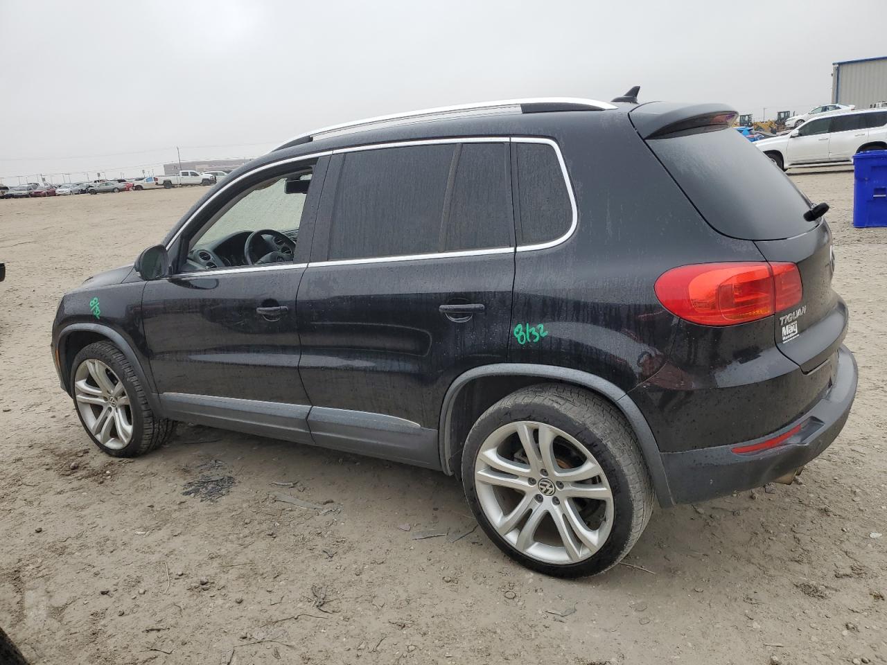 Obraz 2 z 2013 VOLKSWAGEN TIGUAN S 2013 z VIN WVGAV7AX5DW544650