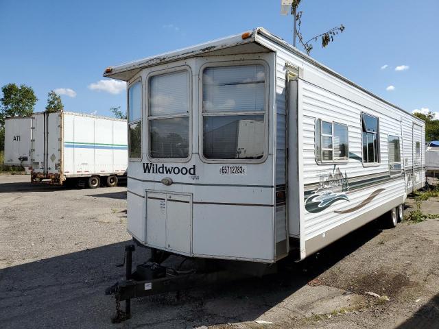 Image 2 of 2005 FLEETWOOD FLEETWOOD 2005 with VIN 4X4TWDP2X5J044786