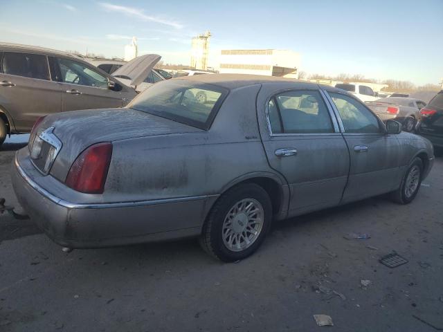 Obraz 3 z 1999 LINCOLN TOWN CAR SIGNATURE 1999 z VIN 1LNHM82W9XY699515