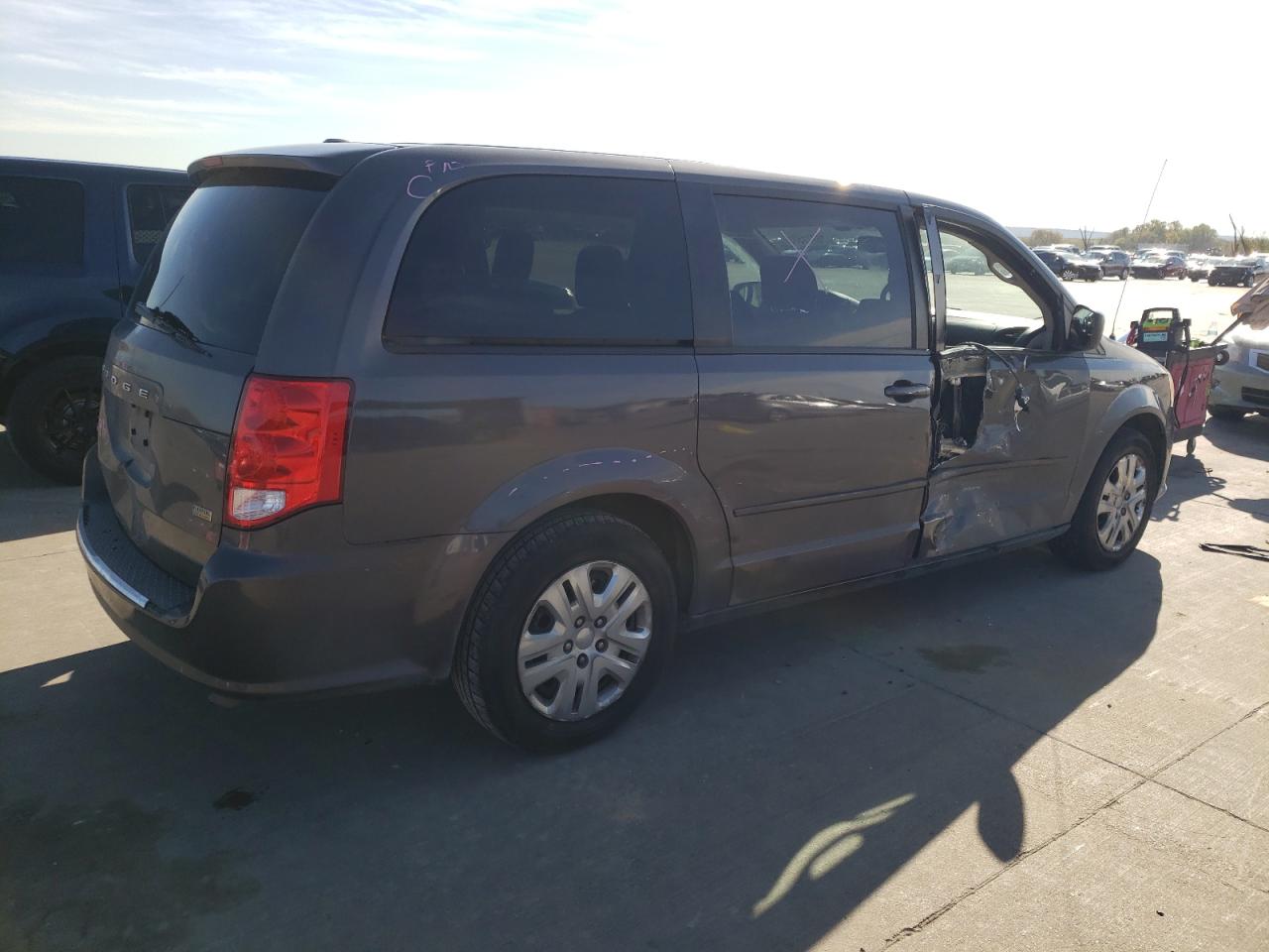 Изображение 3 2017 DODGE GRAND CARAVAN SE 2017 с VIN 2C4RDGBG6HR742015