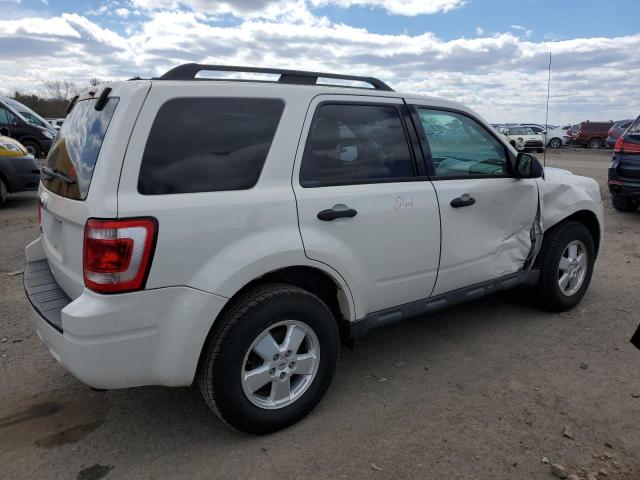 Image 3 of 2012 FORD ESCAPE XLT 2012 with VIN 1FMCU9D78CKB06231