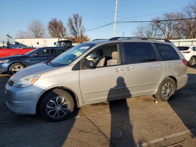 Obraz 2004 TOYOTA SIENNA CE 2004