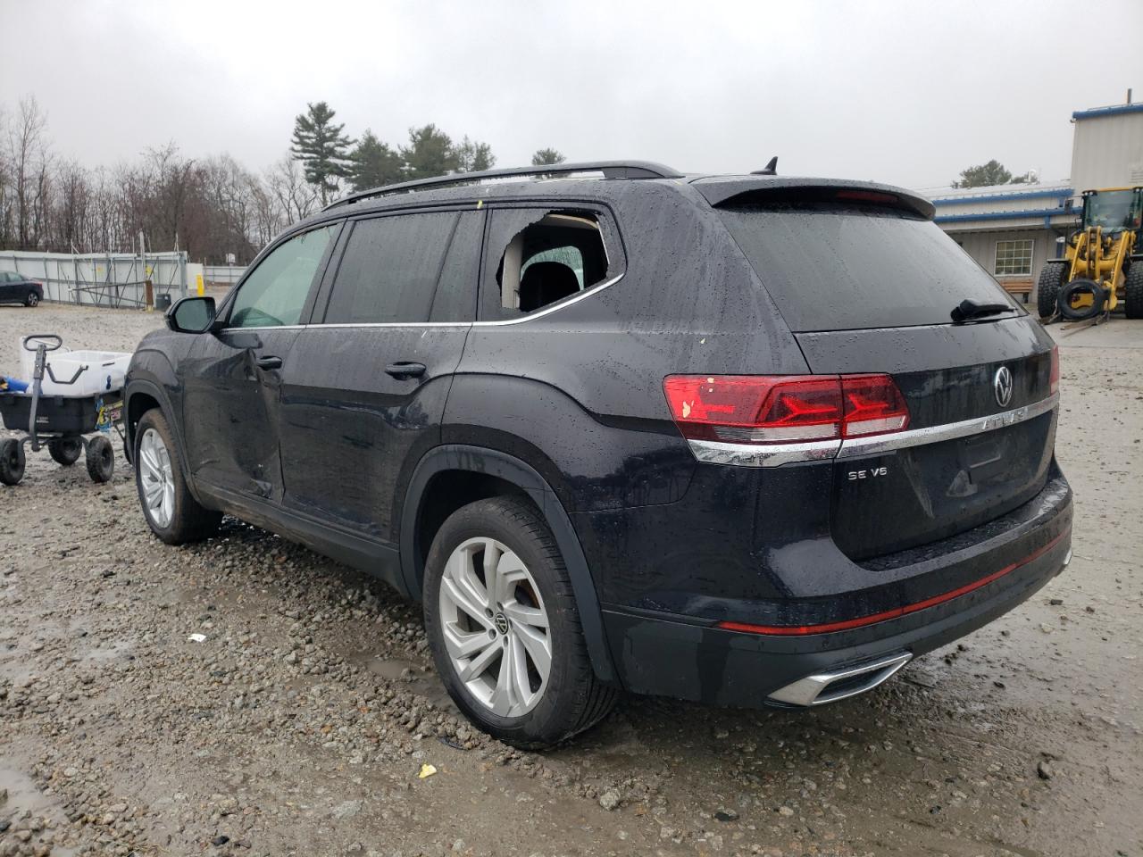 Image 2 of 2021 VOLKSWAGEN ATLAS SE 2021 with VIN 1V2WR2CA7MC546989