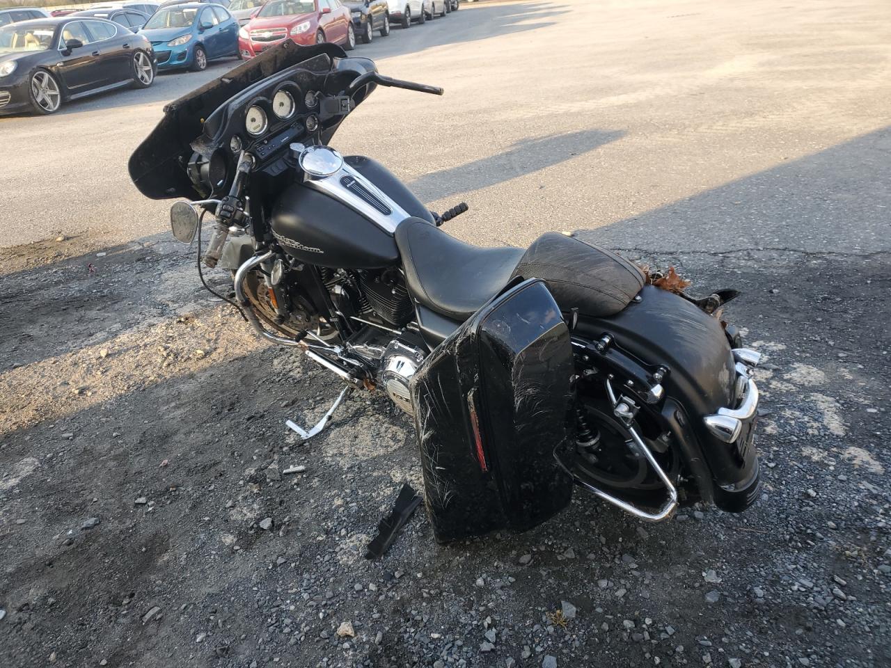 Obraz 3 z 2013 HARLEY-DAVIDSON FLHX STREET GLIDE 2013 z VIN 1HD1KBM10DB676972