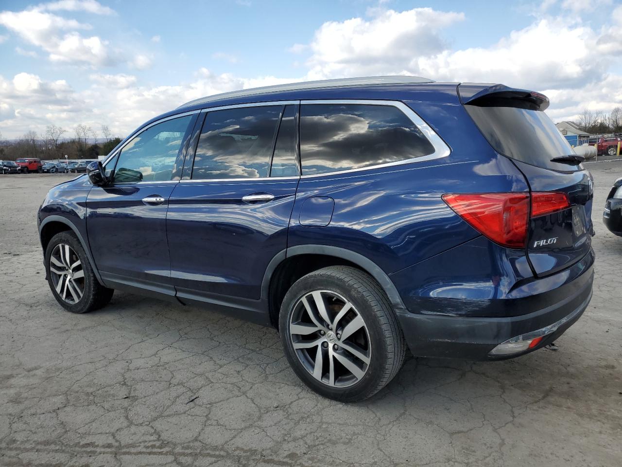 Image 2 of 2016 HONDA PILOT TOURING 2016 with VIN 5FNYF6H97GB039137