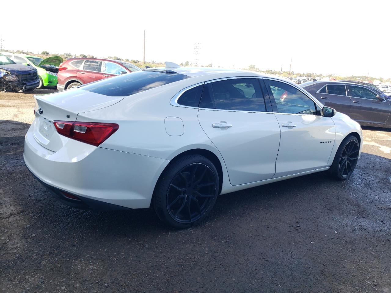 Изображение 3 2017 CHEVROLET MALIBU LT 2017 с VIN 1G1ZE5ST2HF206208