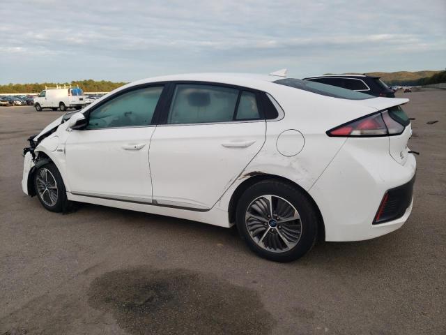 Image 2 of 2020 HYUNDAI IONIQ SEL 2020 with VIN KMHC75LD8LU225330