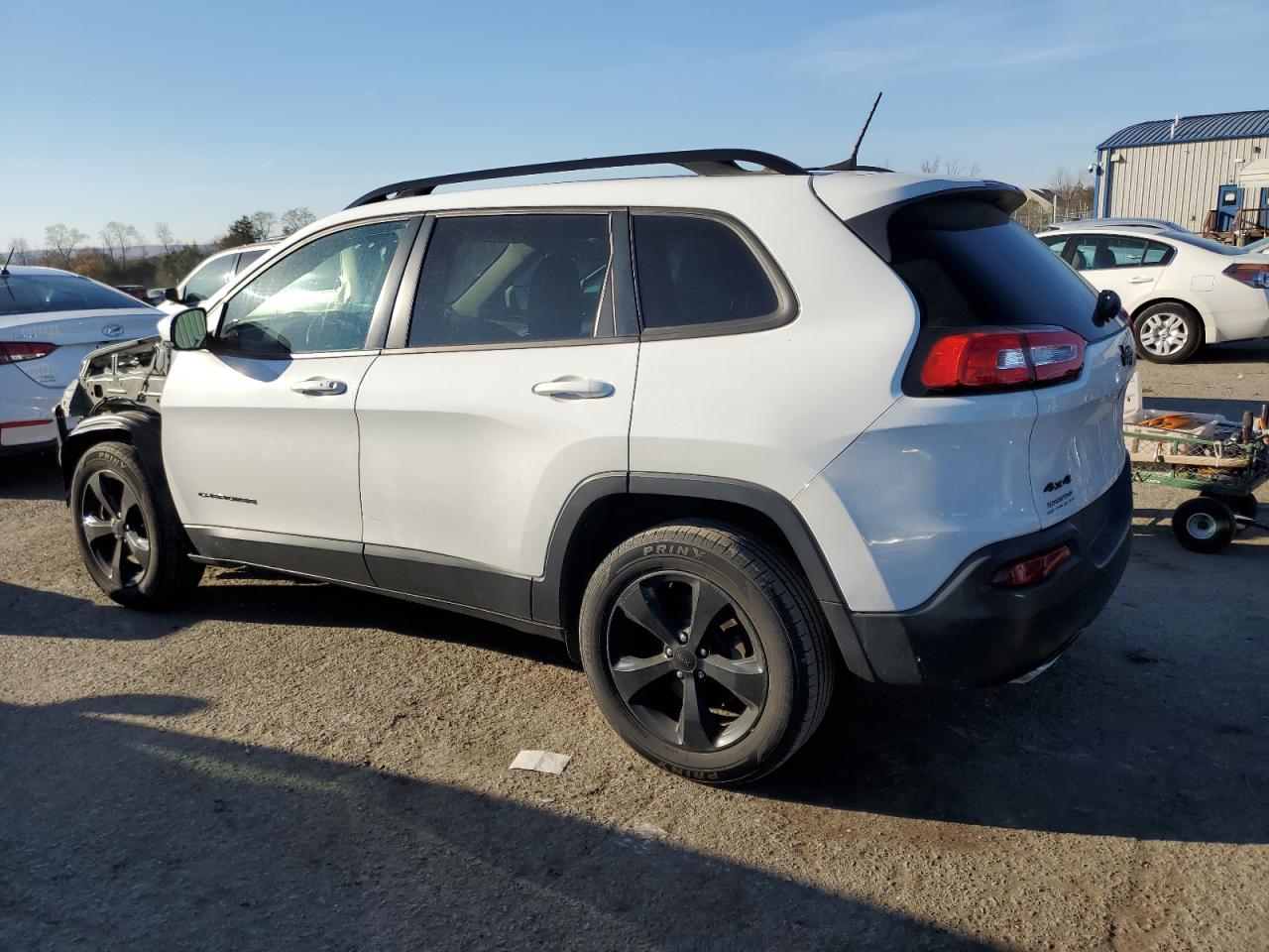 Obraz 2 z 2017 JEEP CHEROKEE LIMITED 2017 z VIN 1C4PJMDS5HW569515