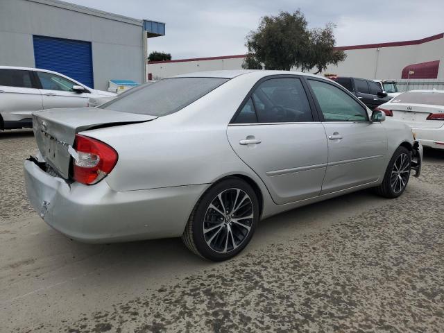 Image 3 of 2002 TOYOTA CAMRY LE 2002 with VIN JTDBE32K120016401
