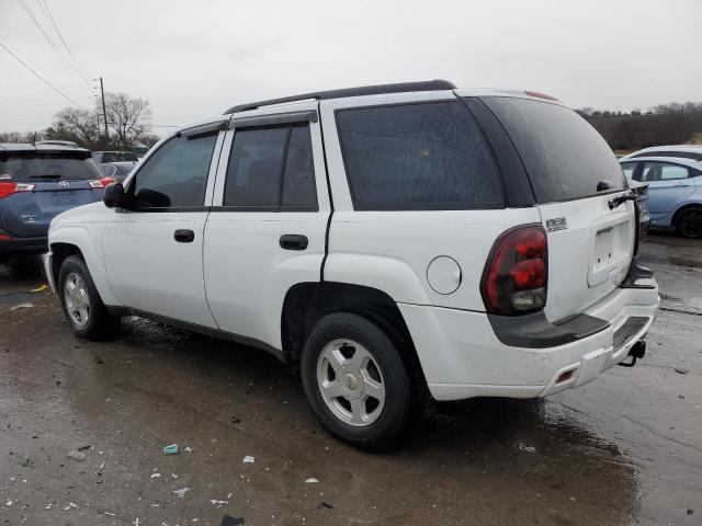Image 2 of 2002 CHEVROLET TRAILBLAZER  2002 with VIN 1GNDS13SX22152865