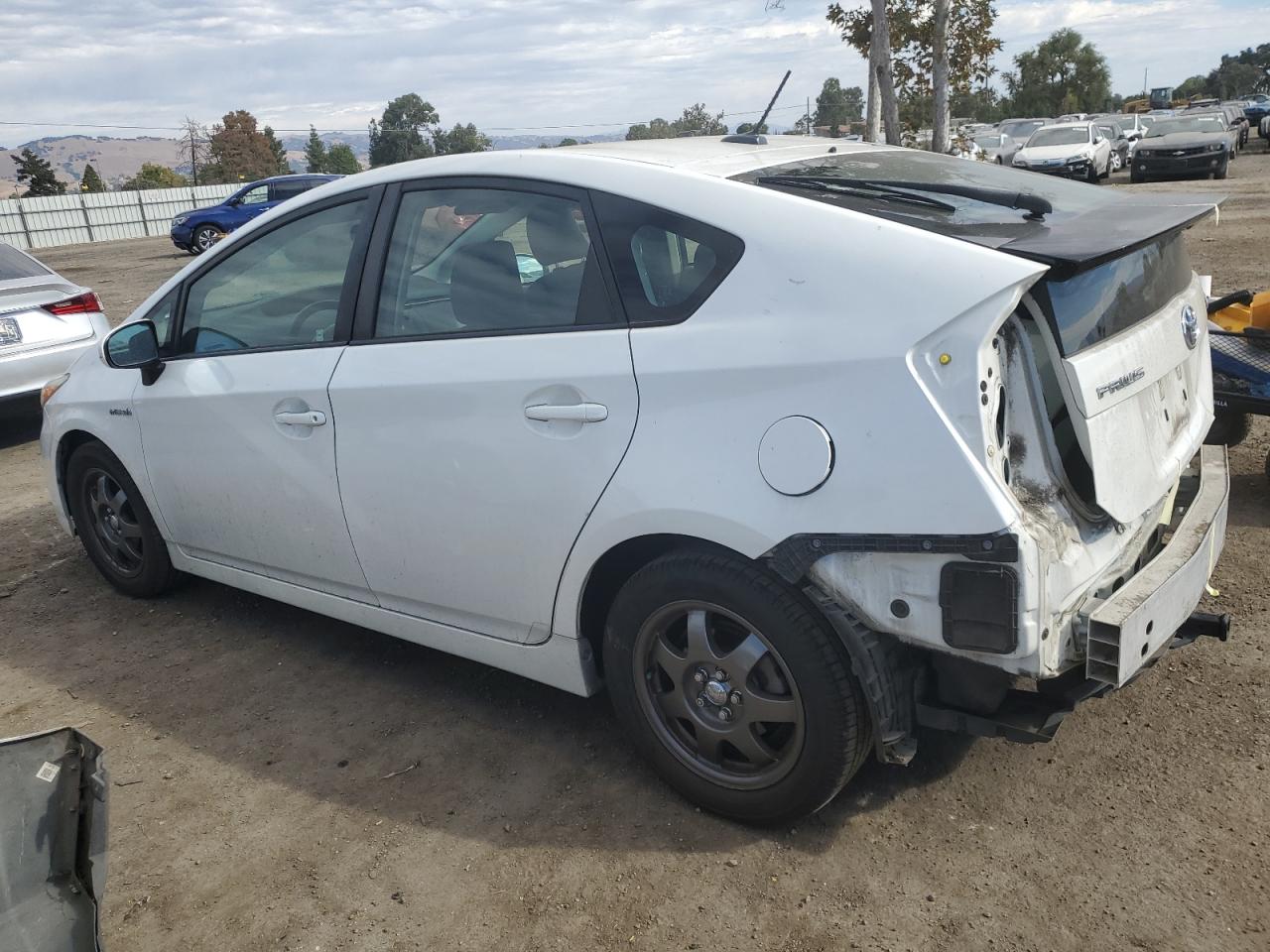 Obraz 2 z 2011 TOYOTA PRIUS  2011 z VIN JTDKN3DU2B0253963