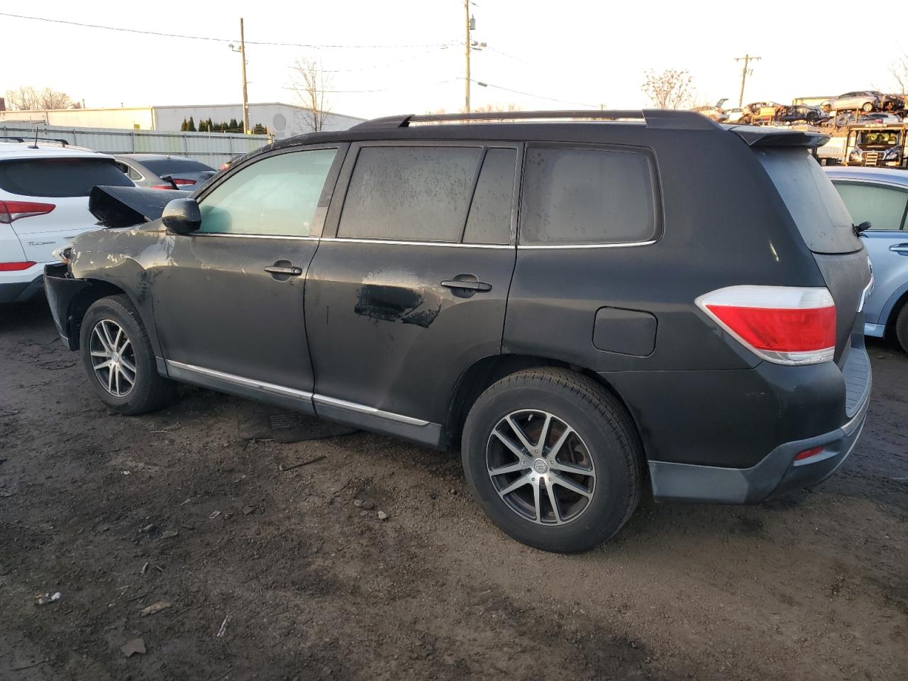 Image 2 of 2011 TOYOTA HIGHLANDER BASE 2011 with VIN 5TDBK3EHXBS086887