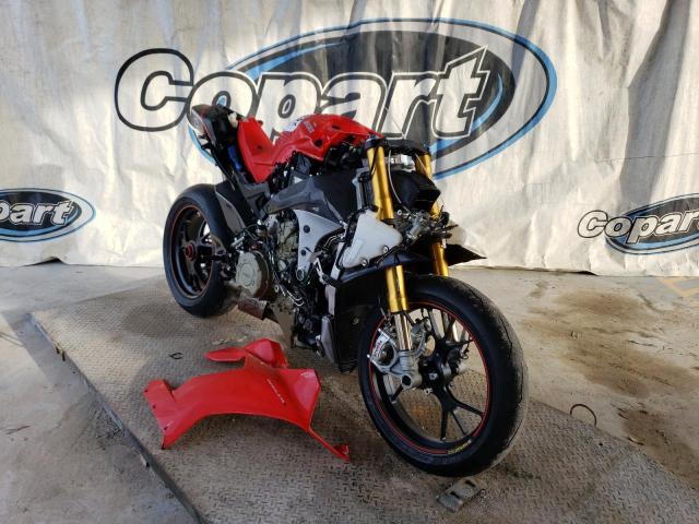 2018 DUCATI PANIGALE V4 2018 image
