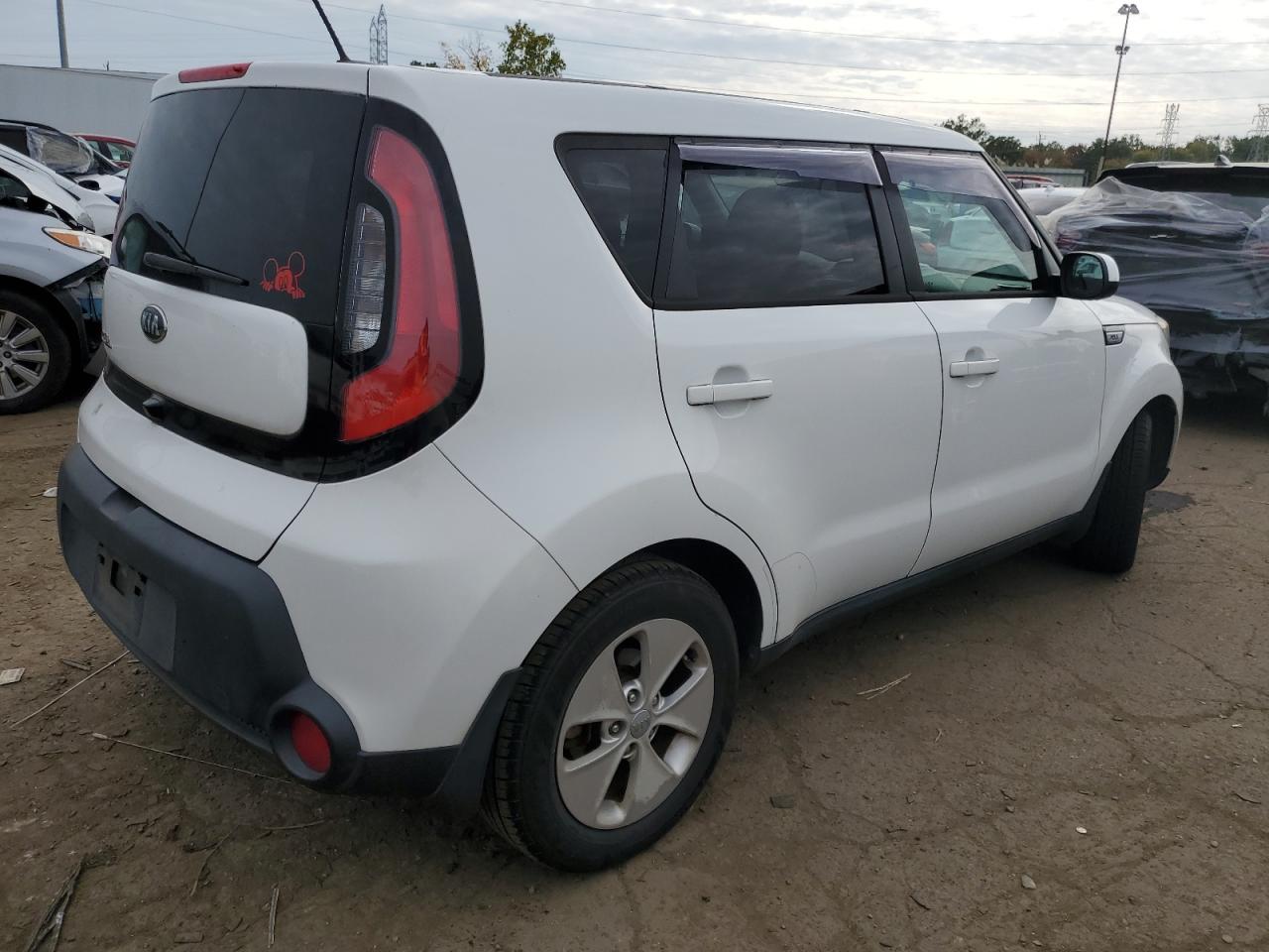 Obraz 3 z 2015 KIA SOUL  2015 z VIN KNDJN2A27F7127300