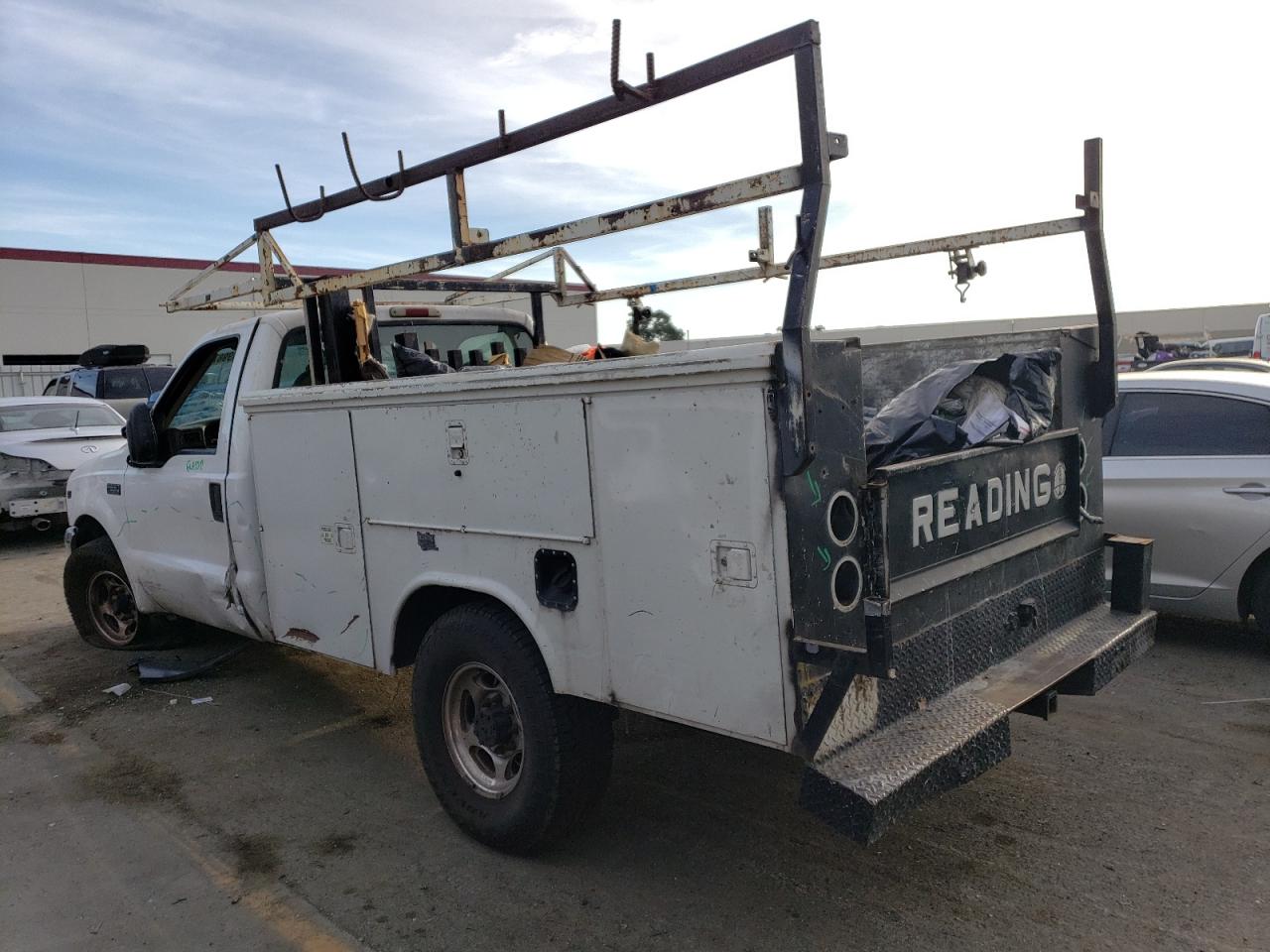 Image 2 of 2001 FORD F350 SRW SUPER DUTY 2001 with VIN 1FDSF34L81EB09979