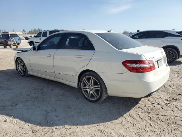 Obraz 2 z 2010 MERCEDES-BENZ E 550 2010 z VIN WDDHF7CB9AA024628