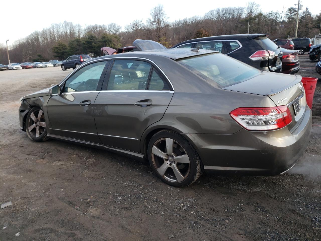 Image 2 of 2010 MERCEDES-BENZ E 350 4MATIC 2010 with VIN WDDHF8HB7AA058971