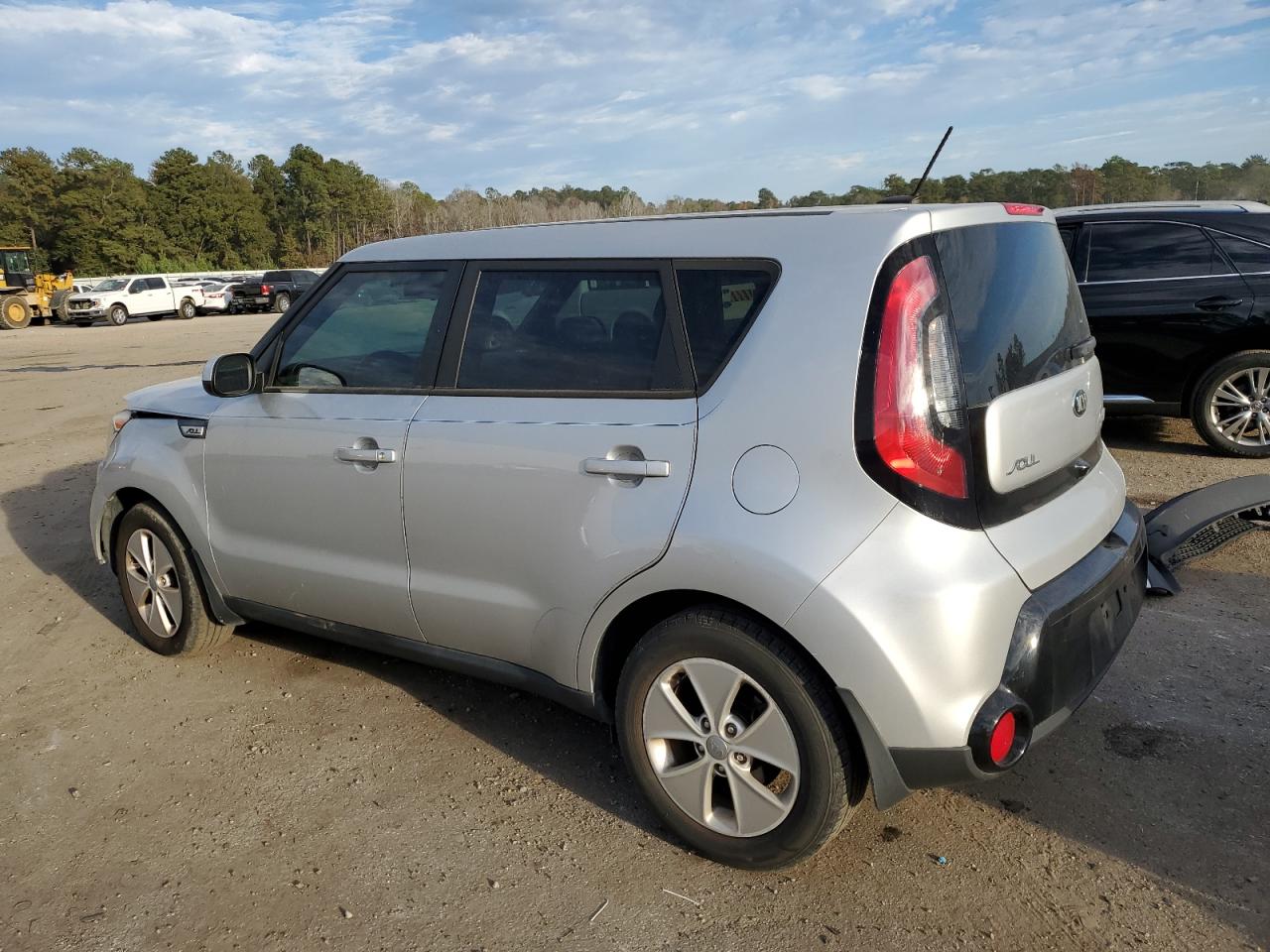 Image 2 of 2016 KIA SOUL + 2016 with VIN KNDJP3A50G7843693
