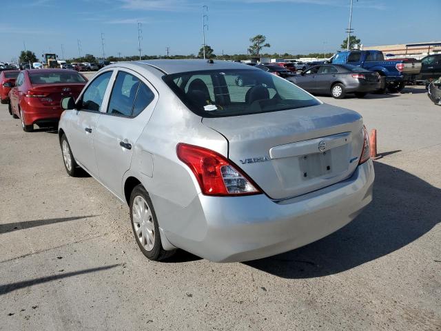 Obraz 3 z 2013 NISSAN VERSA S 2013 z VIN 3N1CN7AP8DL843166