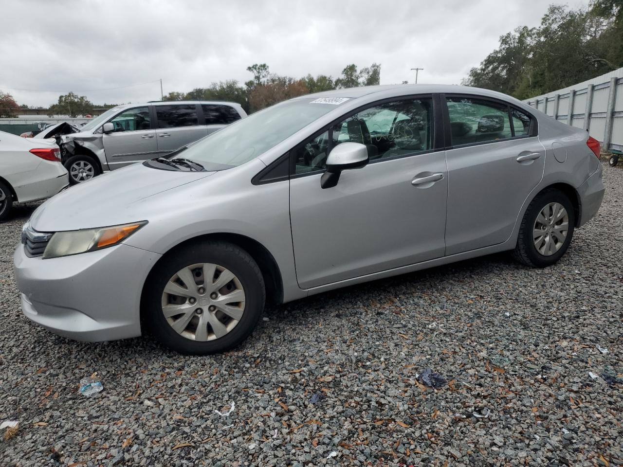Изображение 1 2012 HONDA CIVIC LX 2012 с VIN 19XFB2F57CE027579