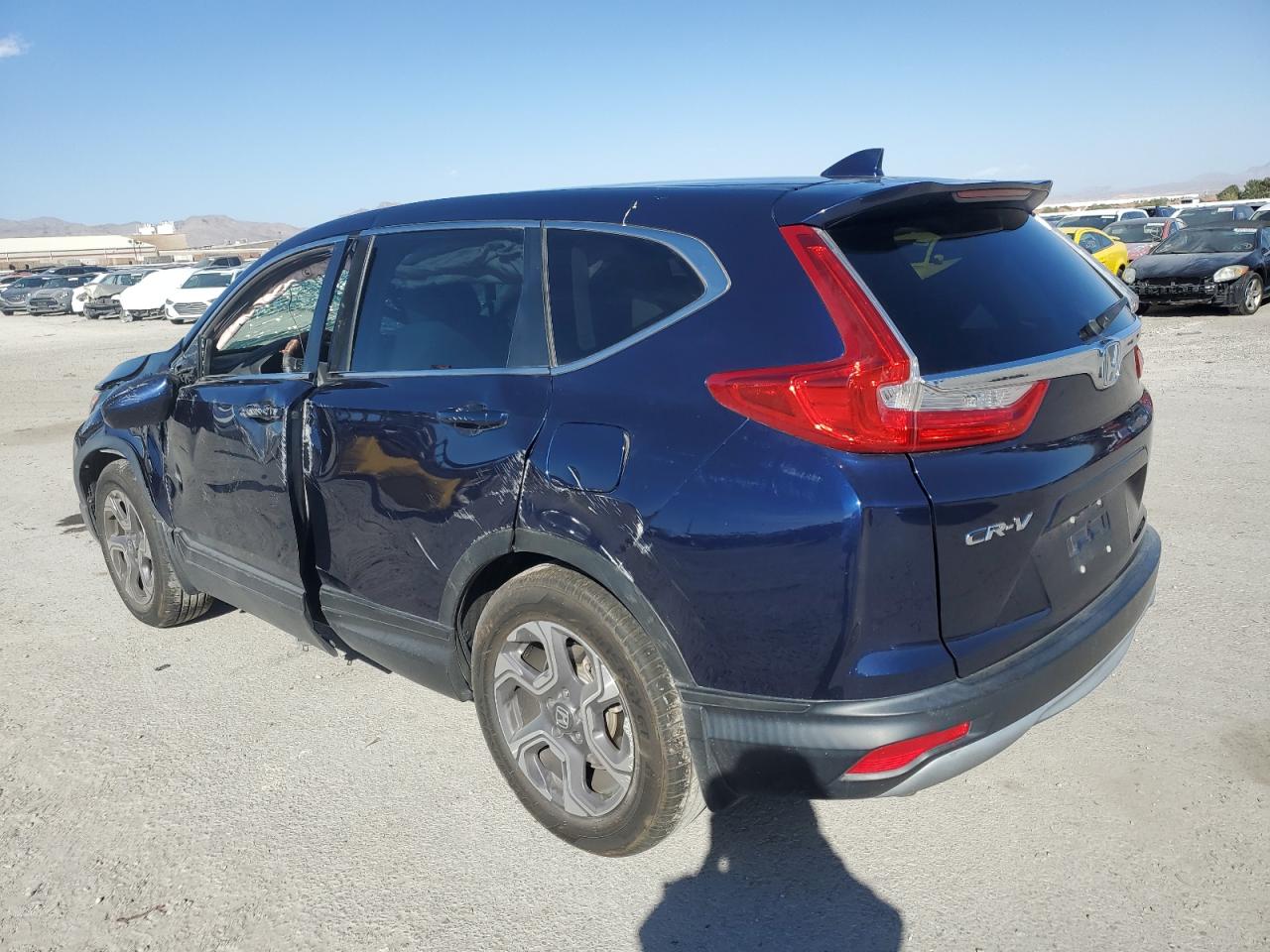 Image 2 of 2017 HONDA CR-V EX 2017 with VIN 7FARW1H53HE018439