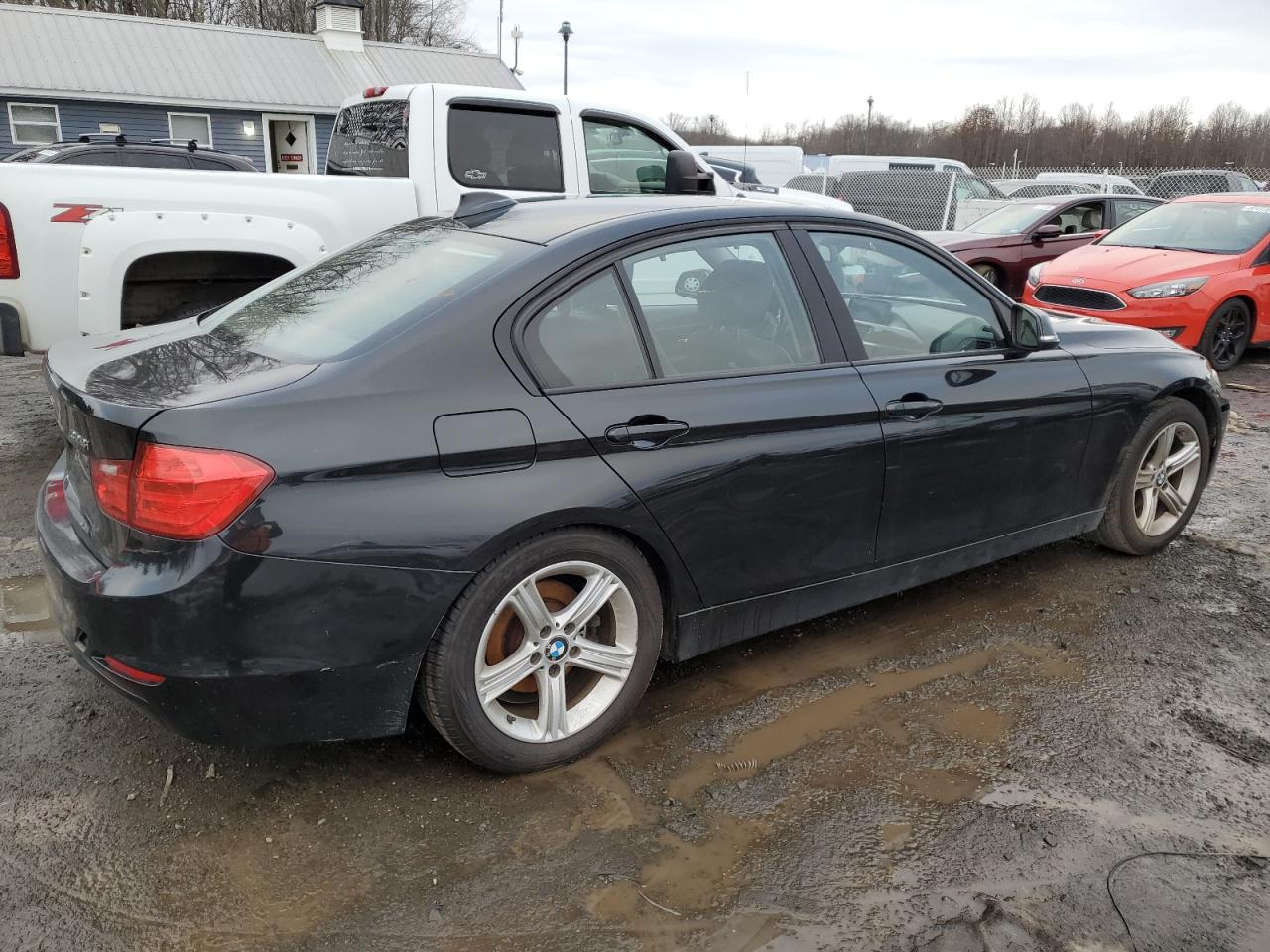 Image 3 of 2013 BMW 328 XI SULEV 2013 with VIN WBA3B5G50DNS02719