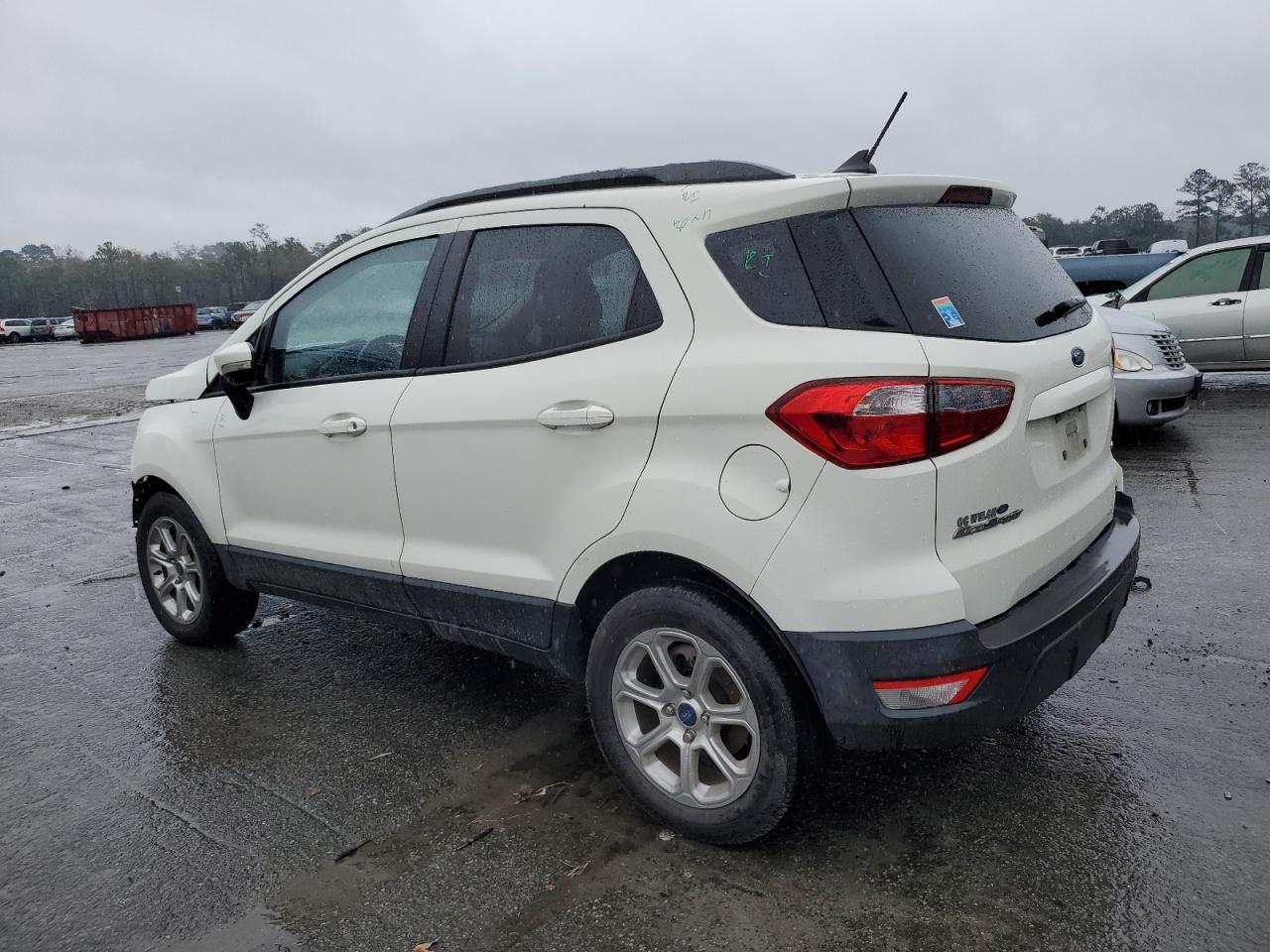 Изображение 2 2020 FORD ECOSPORT SE 2020 с VIN MAJ3S2GE7LC336273