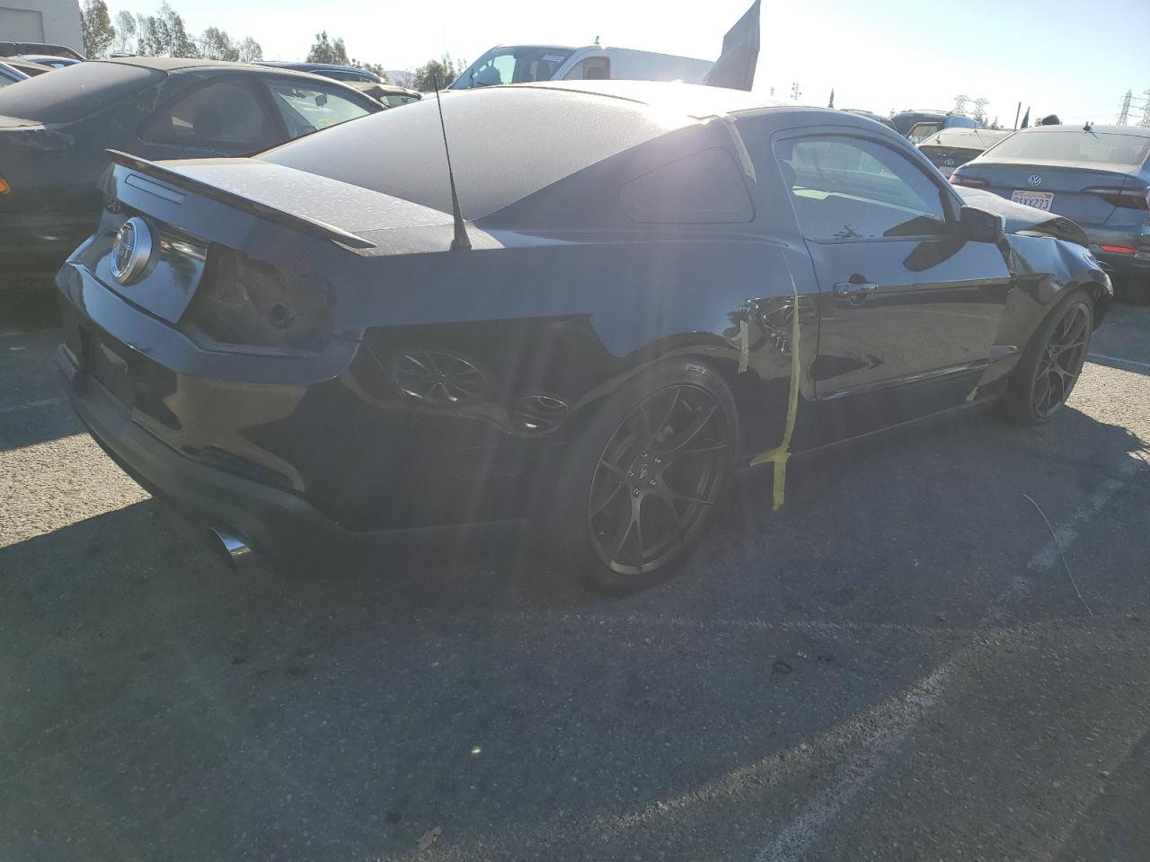 Image 3 of 2012 FORD MUSTANG GT 2012 with VIN 1ZVBP8CF8C5232403