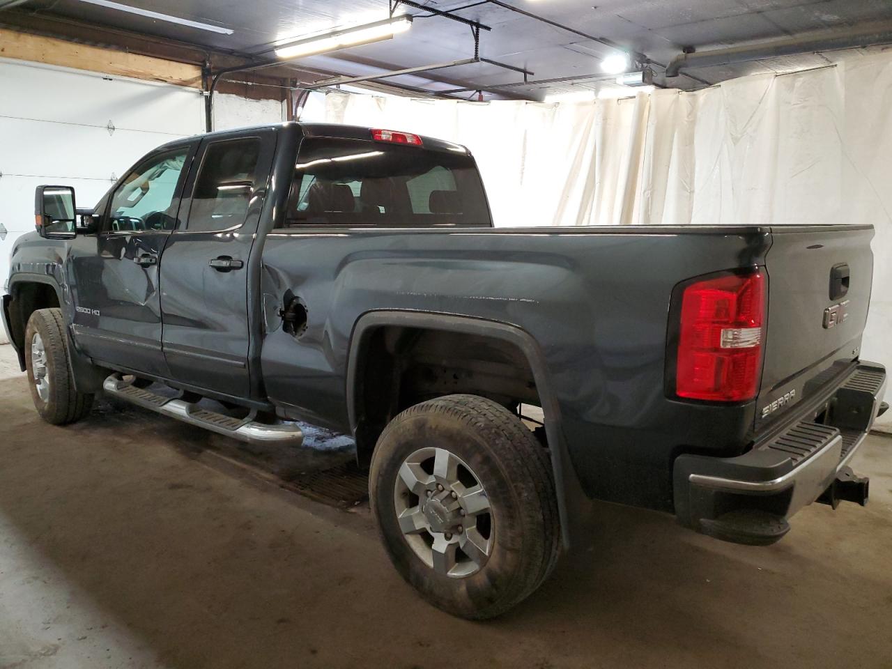 Изображение 2 2018 GMC SIERRA K2500 SLE 2018 с VIN 1GT22SEGXJZ306155