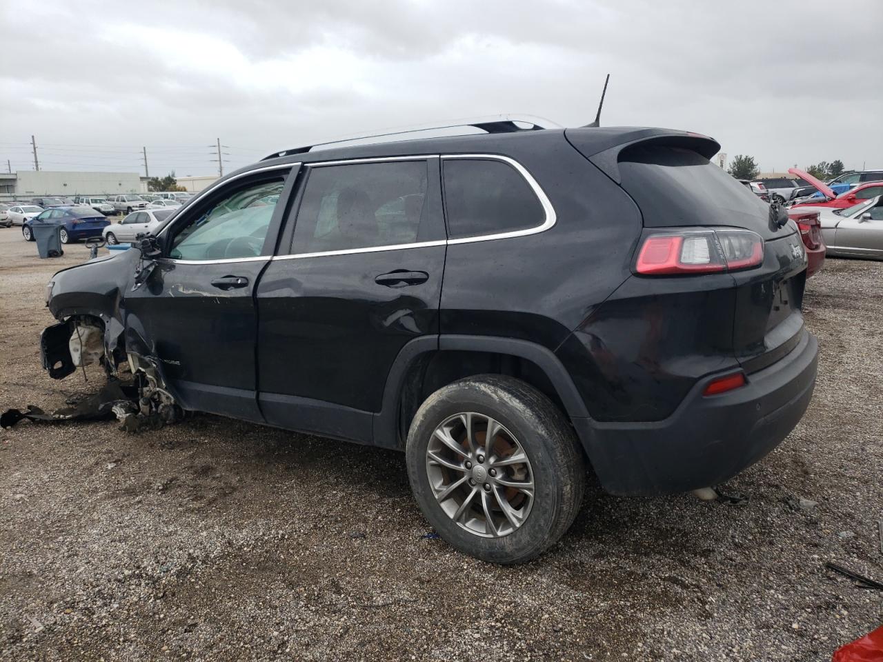 Image 2 of 2020 JEEP CHEROKEE LATITUDE PLUS 2020 with VIN 1C4PJLLB6LD649227