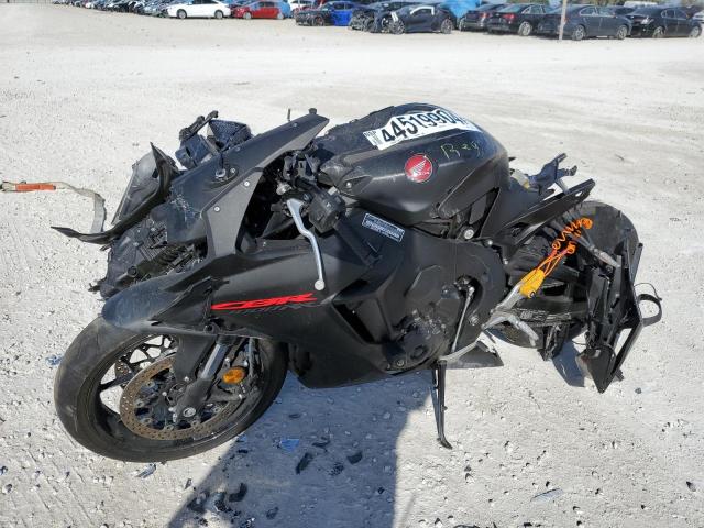 Obraz 2 z 2021 HONDA CBR1000 RR 2021 z VIN JH2SC7714MK400233