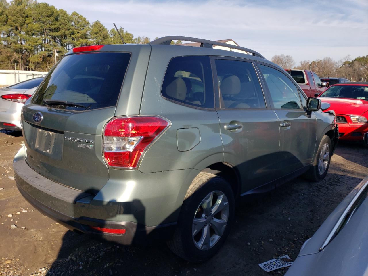 Image 3 of 2015 SUBARU FORESTER 2.5I PREMIUM 2015 with VIN JF2SJADCXFH418433