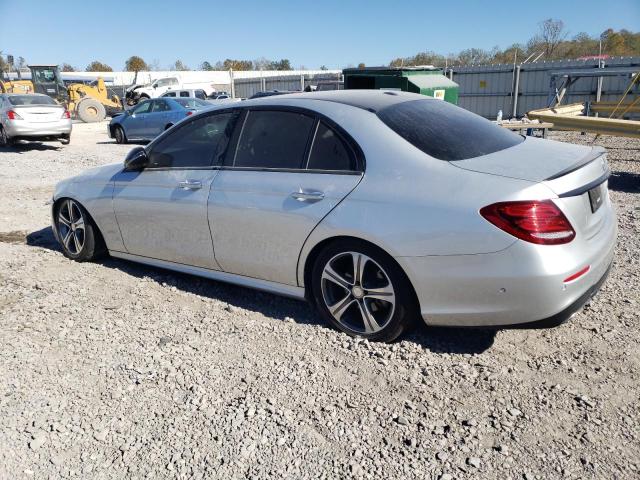 Obraz 2 z 2017 MERCEDES-BENZ E 300 2017 z VIN WDDZF4JB8HA100758