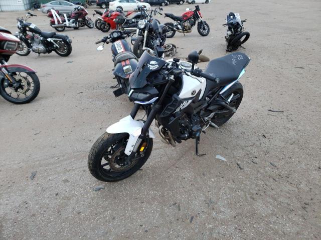 Image 2 of 2017 YAMAHA FZ09  2017 with VIN JYARN53E5HA000882