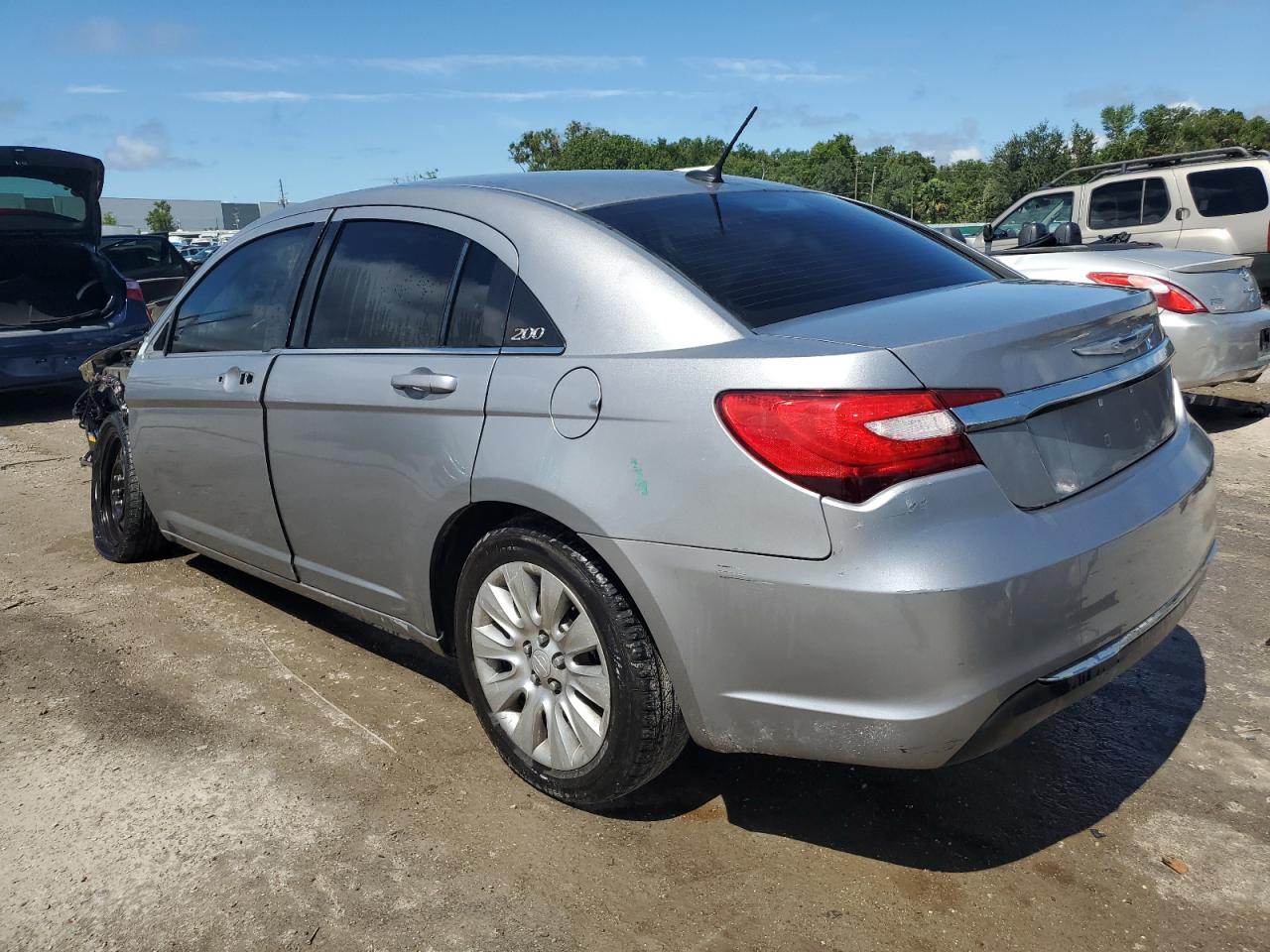Image 2 of 2013 CHRYSLER 200 LX 2013 with VIN 1C3CCBAB9DN648367