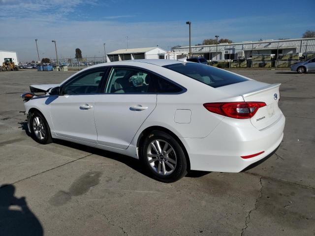Obraz 2 z 2015 HYUNDAI SONATA SE 2015 z VIN 5NPE24AF3FH045746