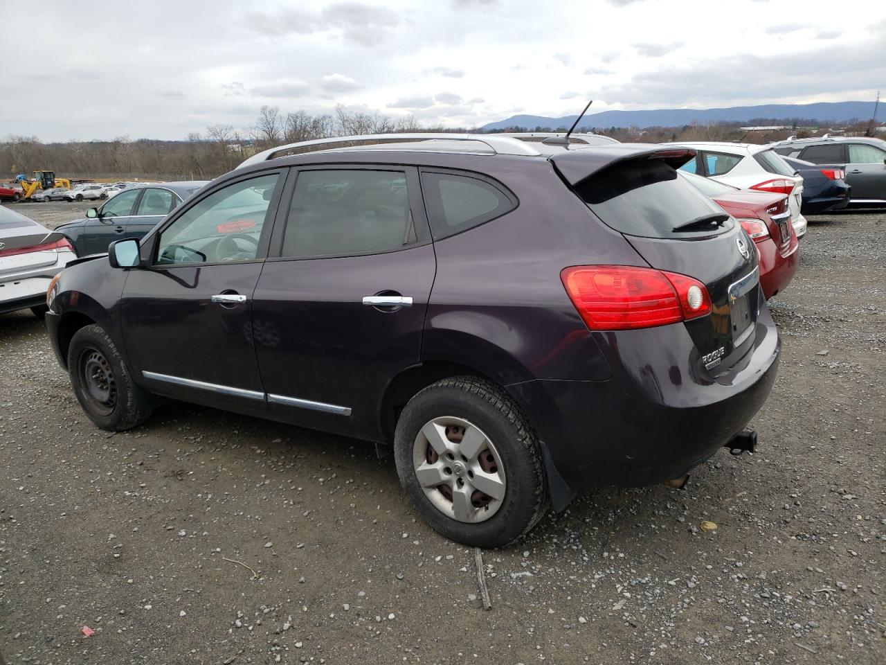 Изображение 2 2015 NISSAN ROGUE SELECT S 2015 с VIN JN8AS5MV1FW259043
