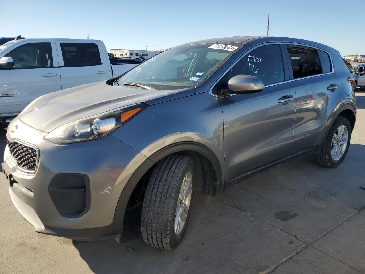 Image 1 of 2017 KIA SPORTAGE LX 2017 with VIN KNDPM3AC4H7269909