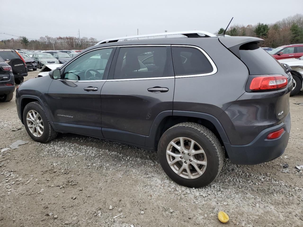 Obraz 2 z 2015 JEEP CHEROKEE LATITUDE 2015 z VIN 1C4PJMCB1FW541273