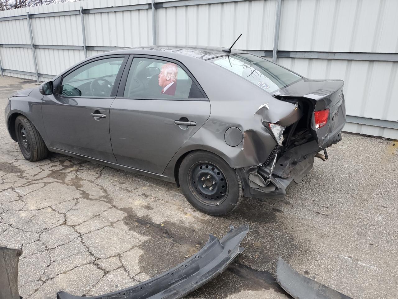 Obraz 2 z 2013 KIA FORTE EX 2013 z VIN KNAFU4A25D5726867