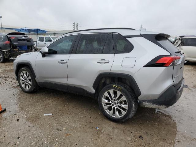 Obraz 2 z 2021 TOYOTA RAV4 XLE PREMIUM 2021 z VIN 2T3C1RFVXMC087734