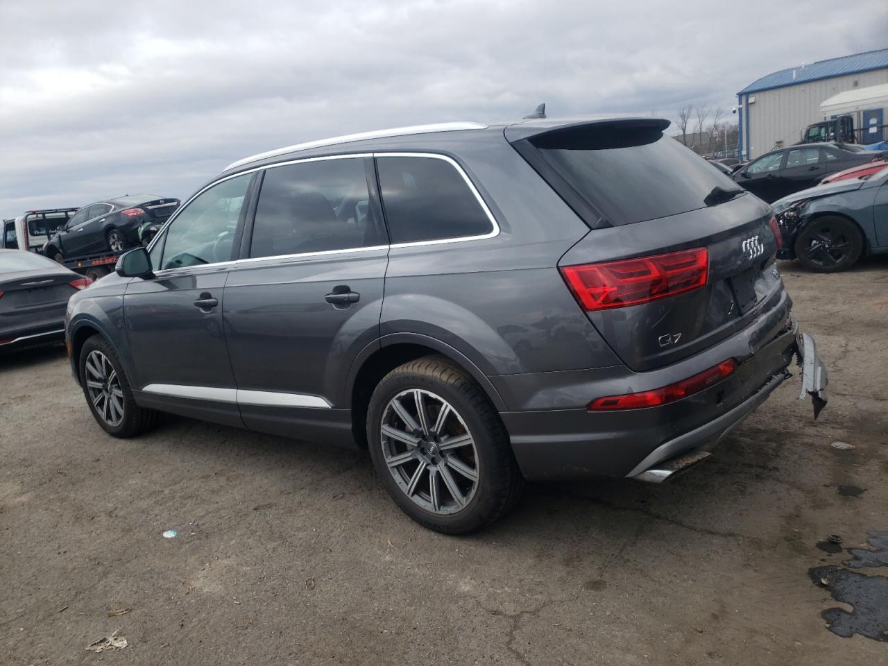 Изображение 2 2018 AUDI Q7 PREMIUM PLUS 2018 с VIN WA1LAAF78JD045566