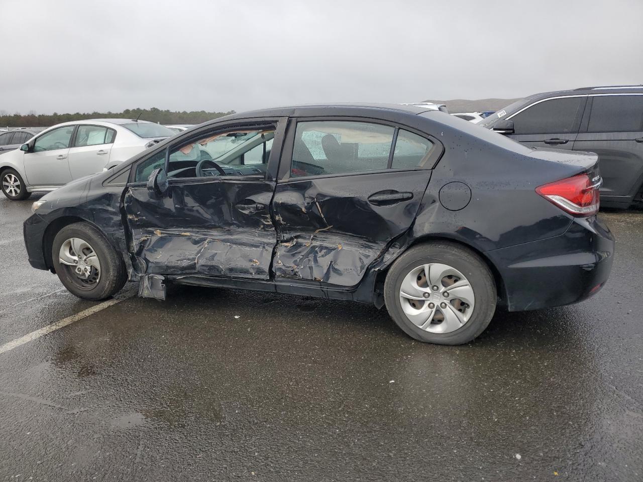 Изображение 2 2015 HONDA CIVIC LX 2015 с VIN 19XFB2F53FE240033