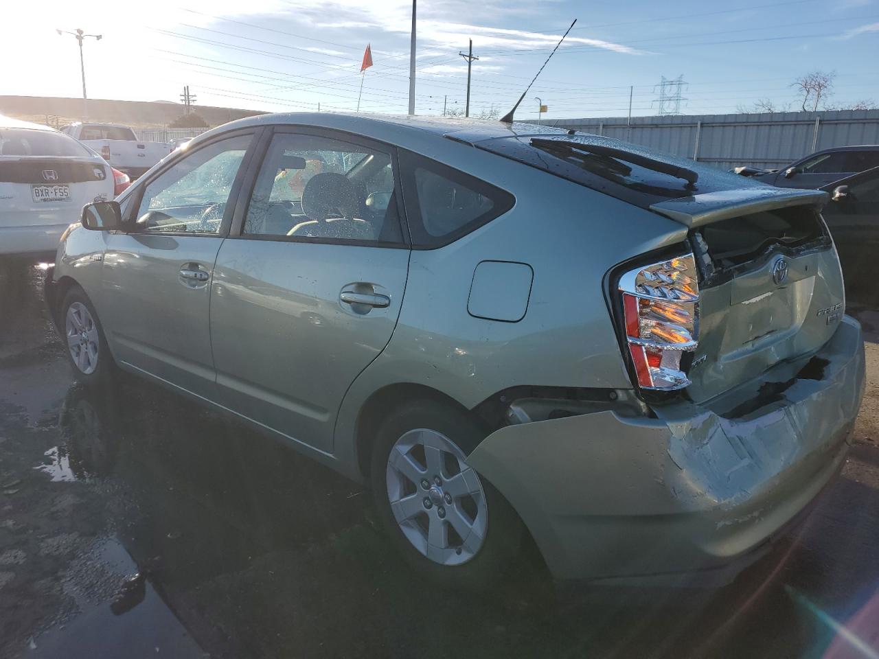 Изображение 2 2006 TOYOTA PRIUS  2006 с VIN JTDKB20U367513258
