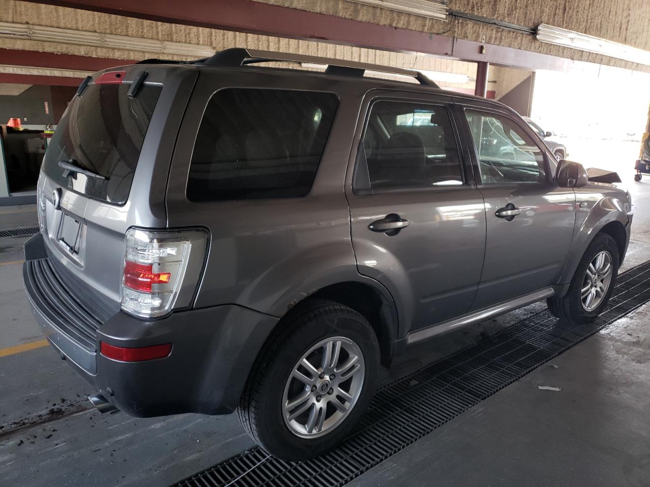 Obraz 3 z Mercury Mariner Premier 2009 z VIN 4M2CU87G99KJ01147