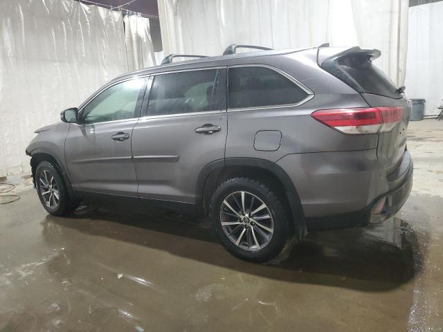 Изображение 2 2019 TOYOTA HIGHLANDER SE 2019 с VIN 5TDJZRFH1KS606354