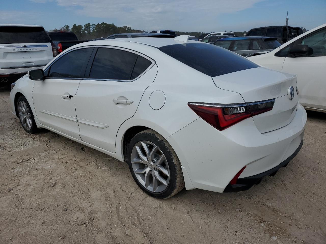 Image 2 of 2022 ACURA ILX  2022 with VIN 19UDE2F39NA003742