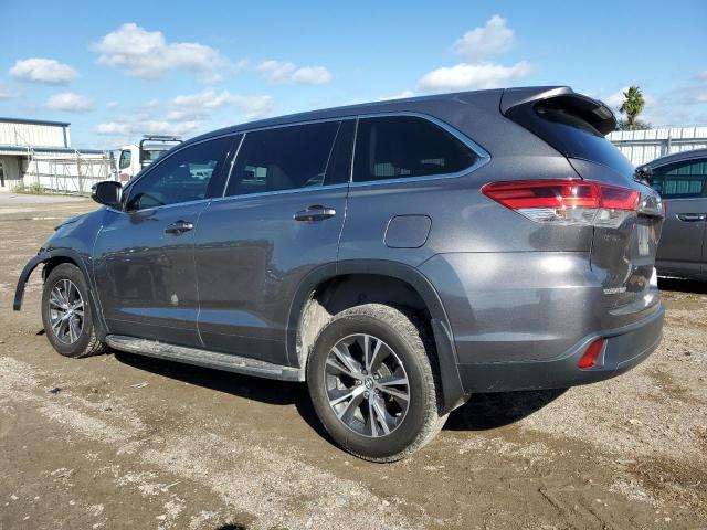 Image 2 of 2019 TOYOTA HIGHLANDER LE 2019 with VIN 5TDZZRFH1KS359372