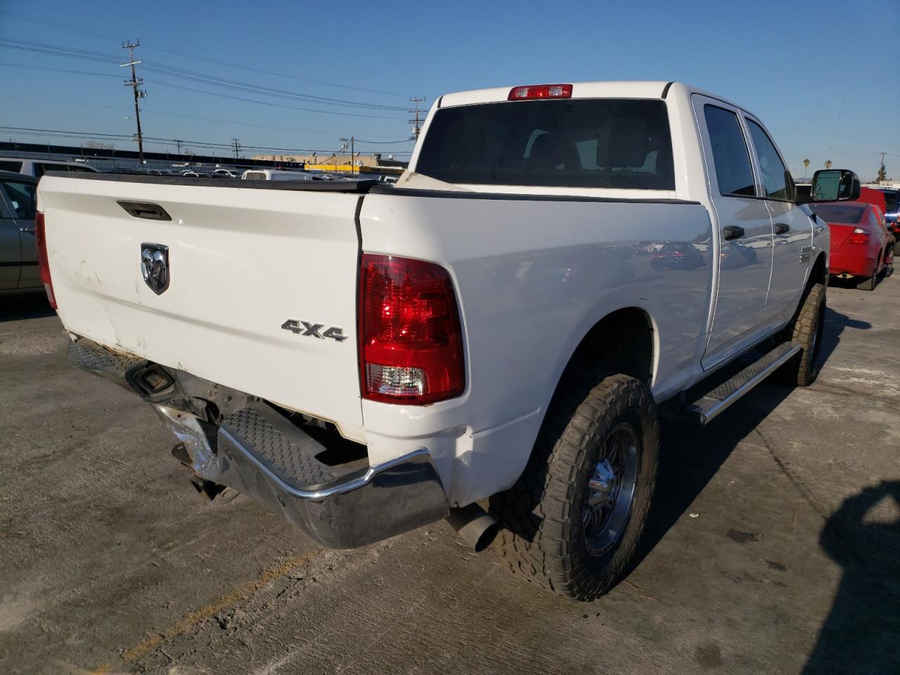 Image 3 of 2018 RAM 2500 ST 2018 with VIN 3C6UR5CL5JG169185
